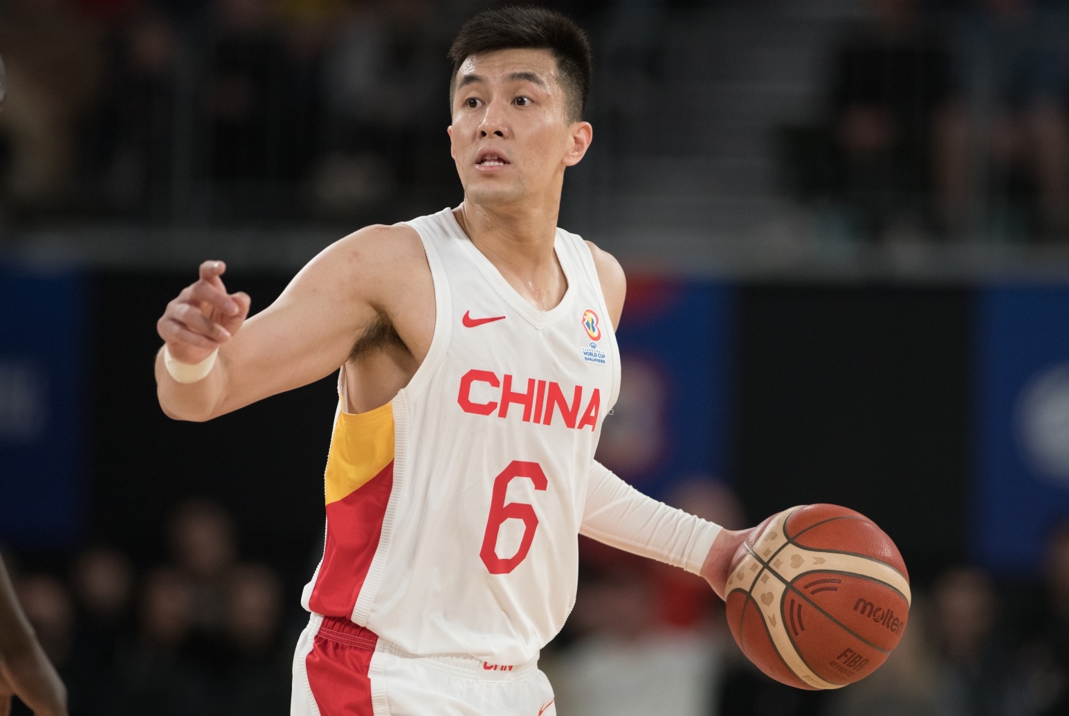明天凌晨0点中国男篮客场VS卡塔尔！郭艾伦将作为嘉宾解说该比赛